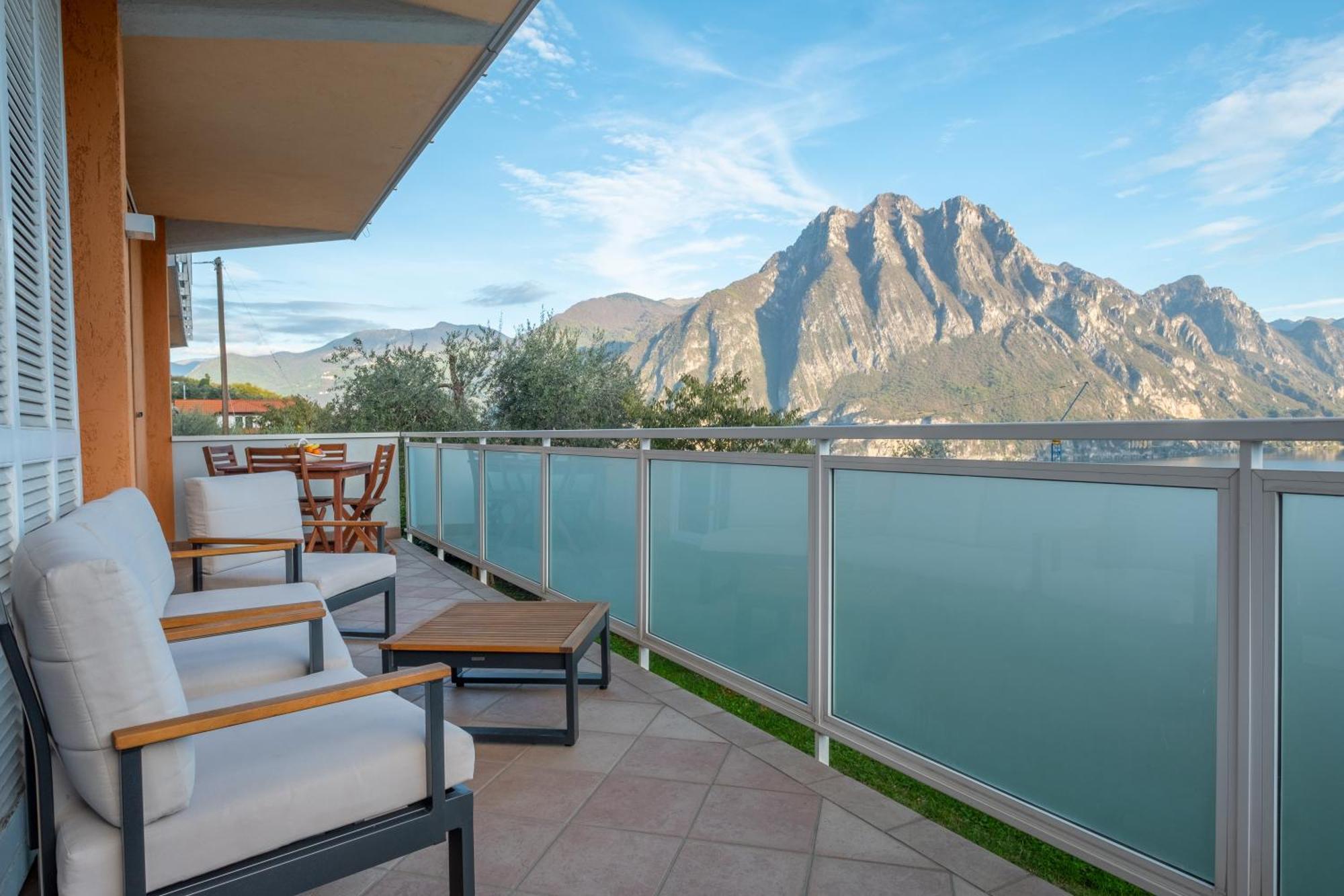 Happy Guest Apartments - Blue Apartment Riva di Solto Zewnętrze zdjęcie